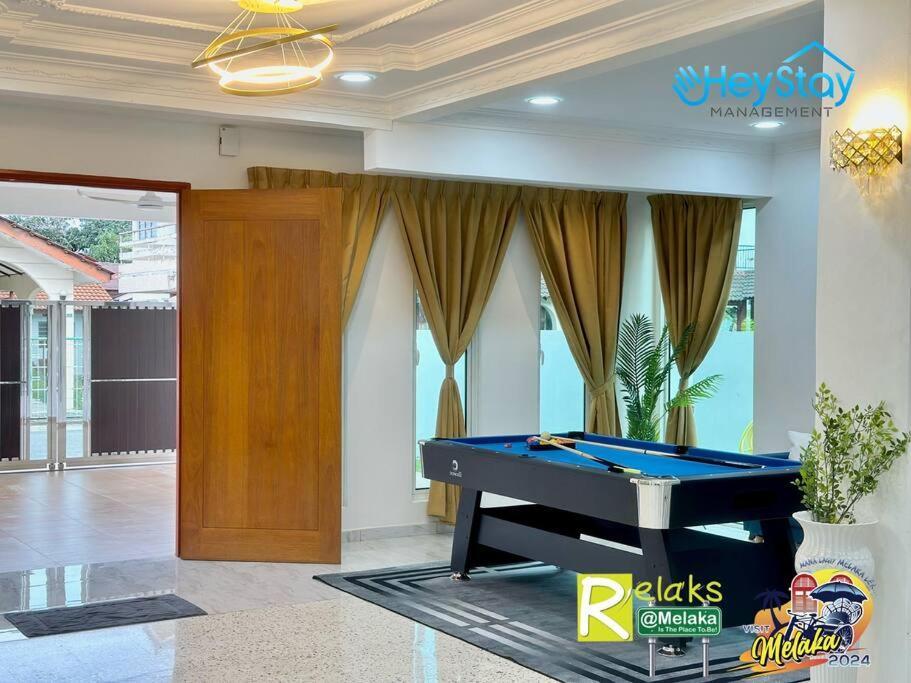 Klebang 4B3B-21Pax Pooltable Karaok Jaccuzi Townarea Villa Klebang Besar Екстериор снимка